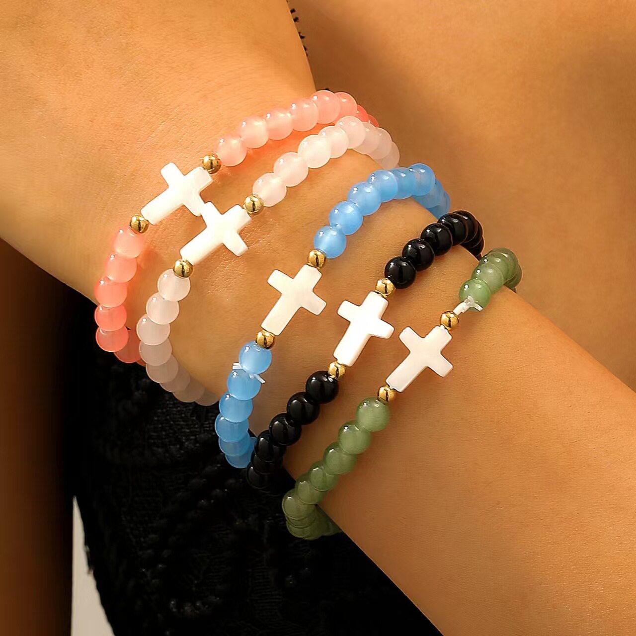 欧美时尚天然贝壳松石十字架铜珠玻璃珠串珠多件套弹力手链女