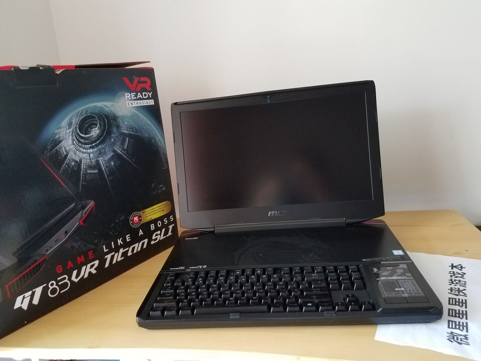 msi/微星 gt83vr 7rf-203cngt80sgt72vrge7273gs70gs73游戏笔记本