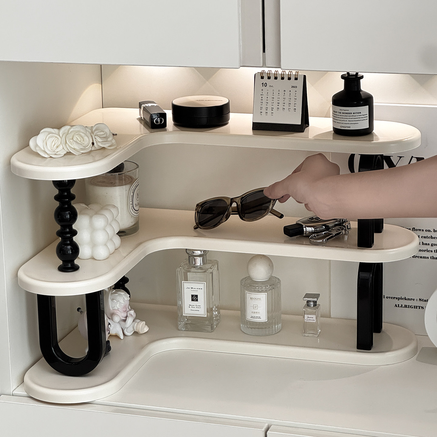 玄关置物架多层转角香水香薰装饰摆件展示架桌面钥匙放置收纳神器