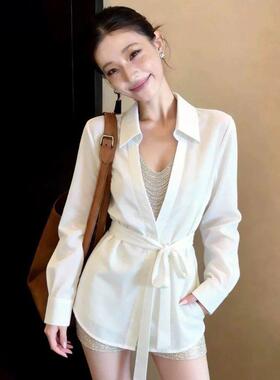 正品哥家新2026春秋季设计感链条拼接白色衬衫小众独特收腰衬衣