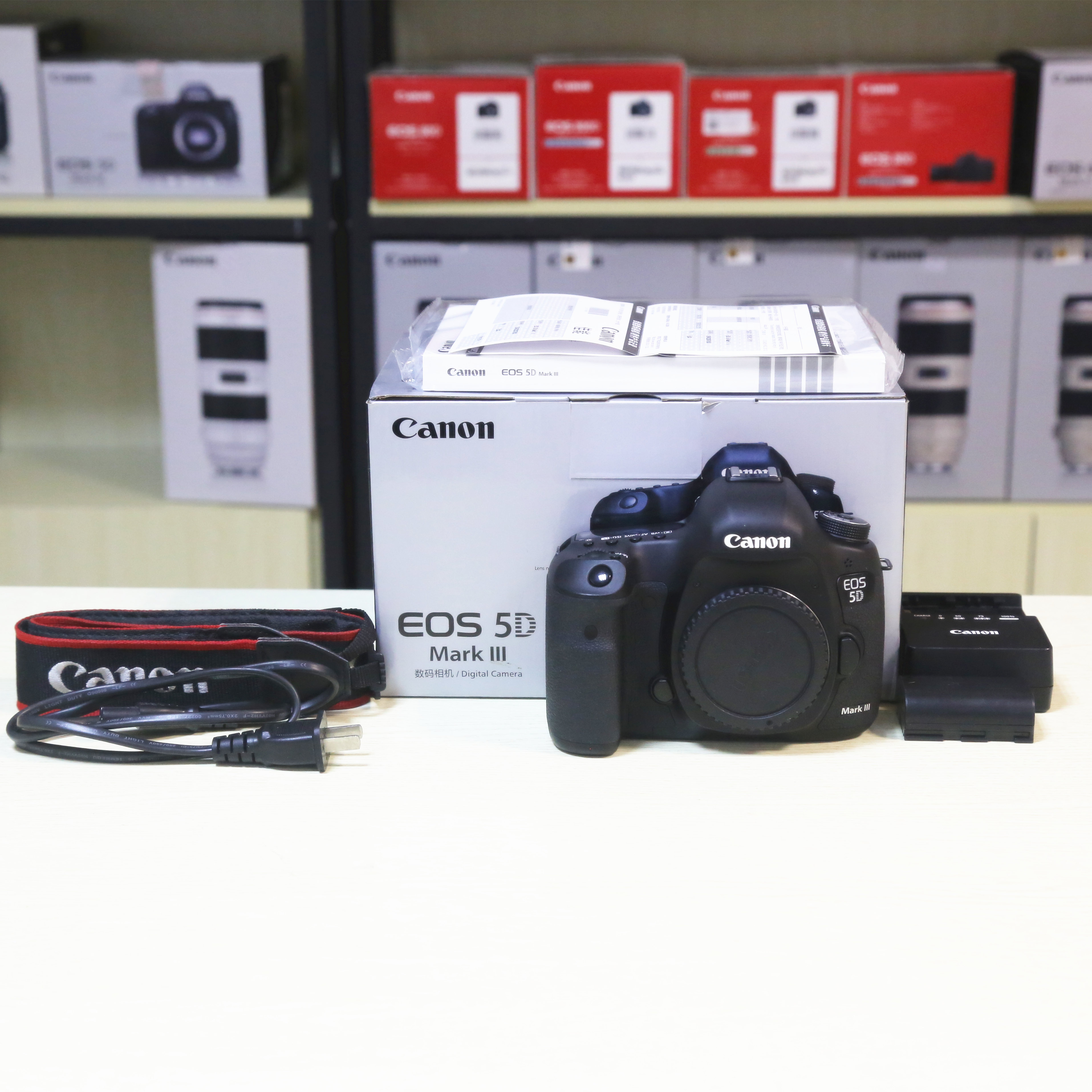 ¼ÑÄÜ5D3 5D4µ¥»úÉí EOS 5D Mark III È«»·ùµ¥·´Ïà»ú ¶þÊÖ