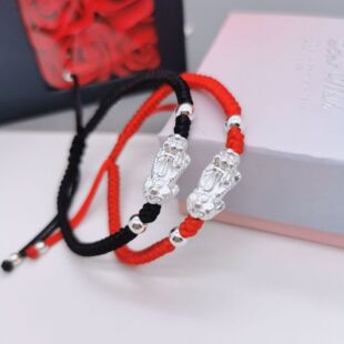 足银9999纯银貔貅手链男女款情侣手串本命年红手绳女友礼物送女友