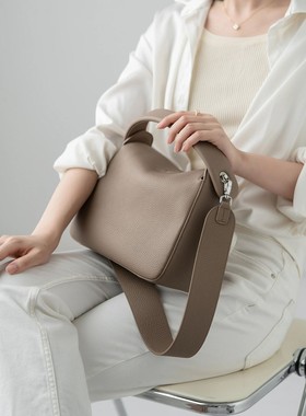 2024新款法式灰色软烟盒包休闲时尚百搭包包小众设计单肩斜挎包女