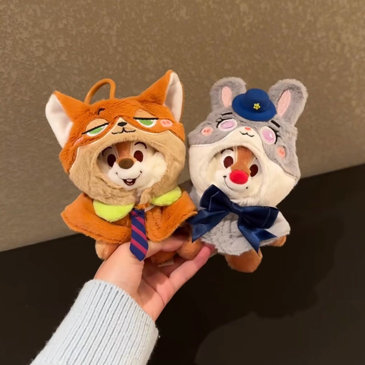 正版兔子狐狸头套松鼠蒂蒂奇奇毛绒公仔包包挂件可爱玩偶钥匙扣