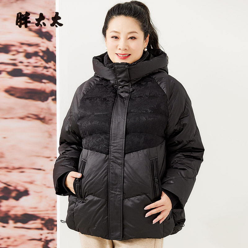 胖太太羽绒服蕾丝拼接宽松休闲