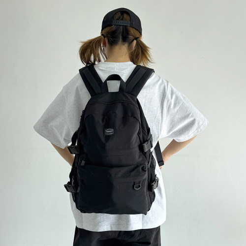 自由大道小众轻便初中高中大学生书包女高颜值ins风双肩包男背包