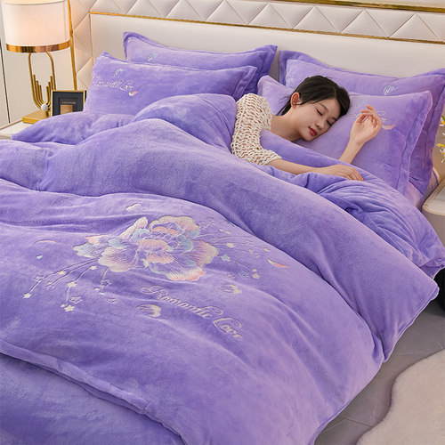 A类牛奶绒四件套法兰绒床笠被套