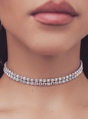 欧美街拍钻石项链超模同款