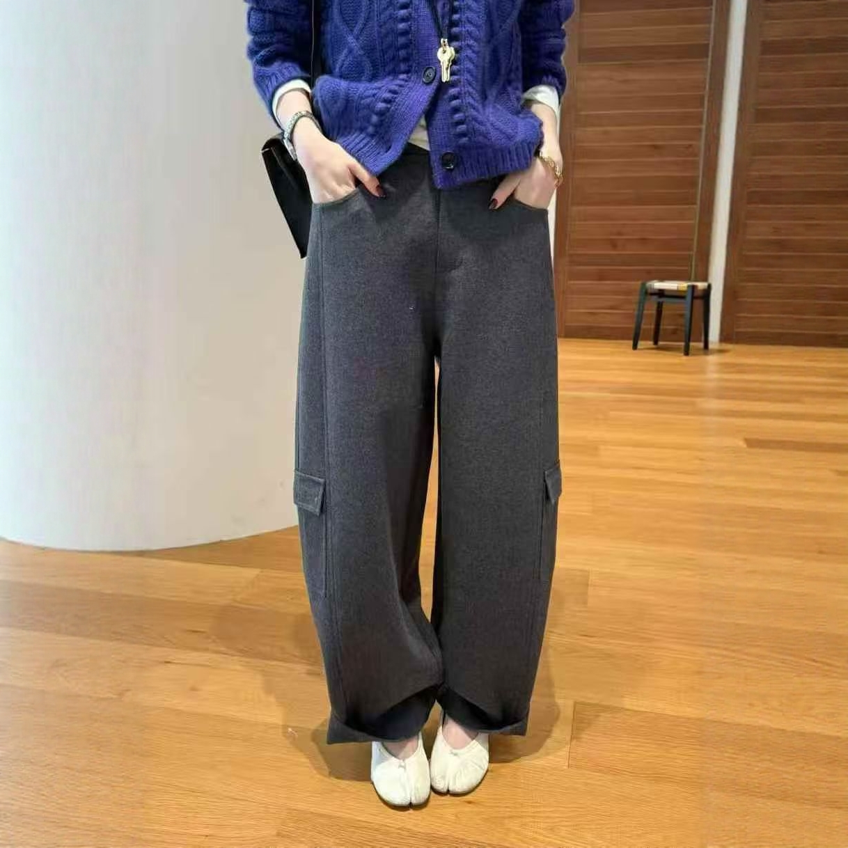 东大门2025秋冬新品韩版宽松显瘦百搭休闲高腰直筒阔腿裤女