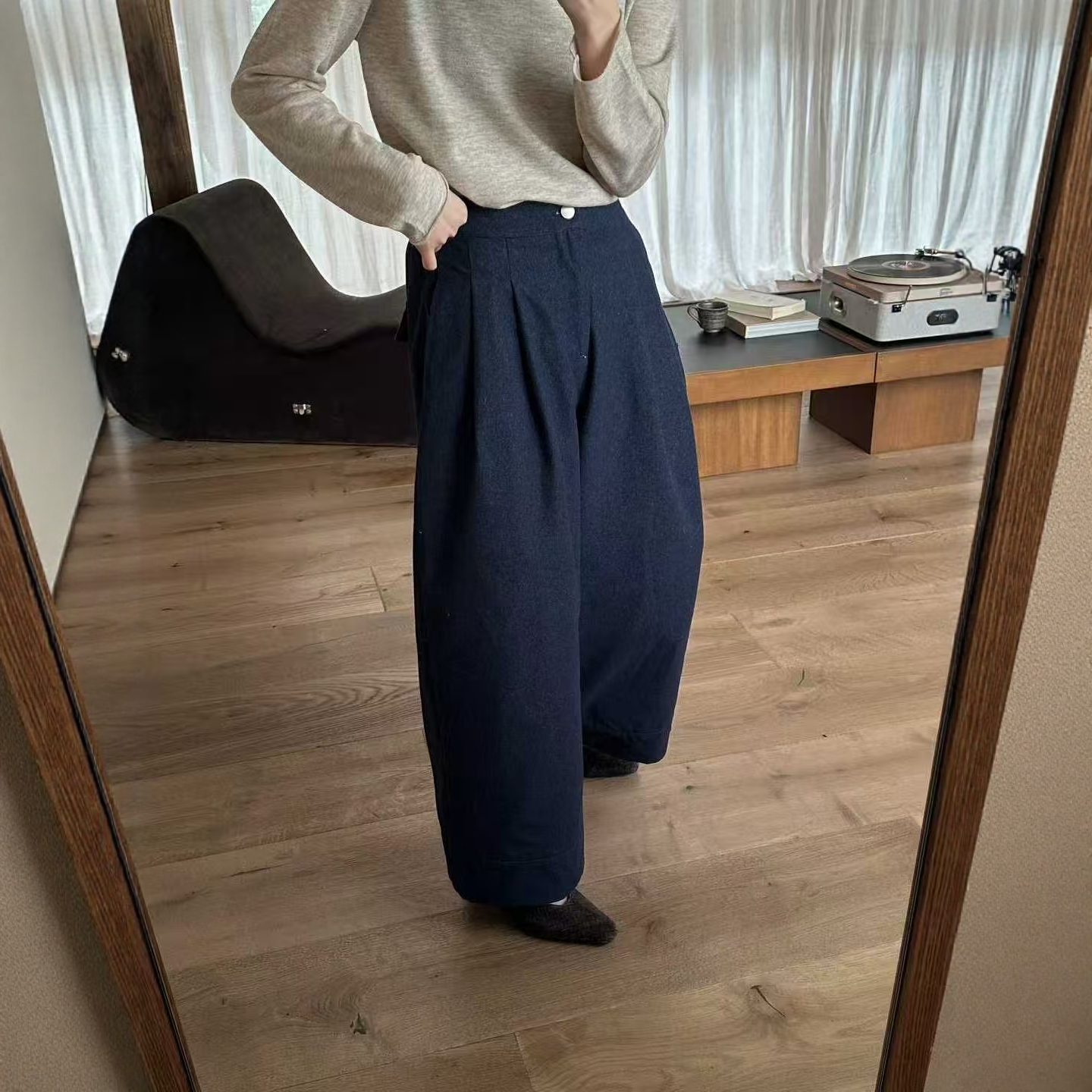 2025冬季新品韩版宽松显瘦百搭休闲慵懒感加厚款阔腿裤女