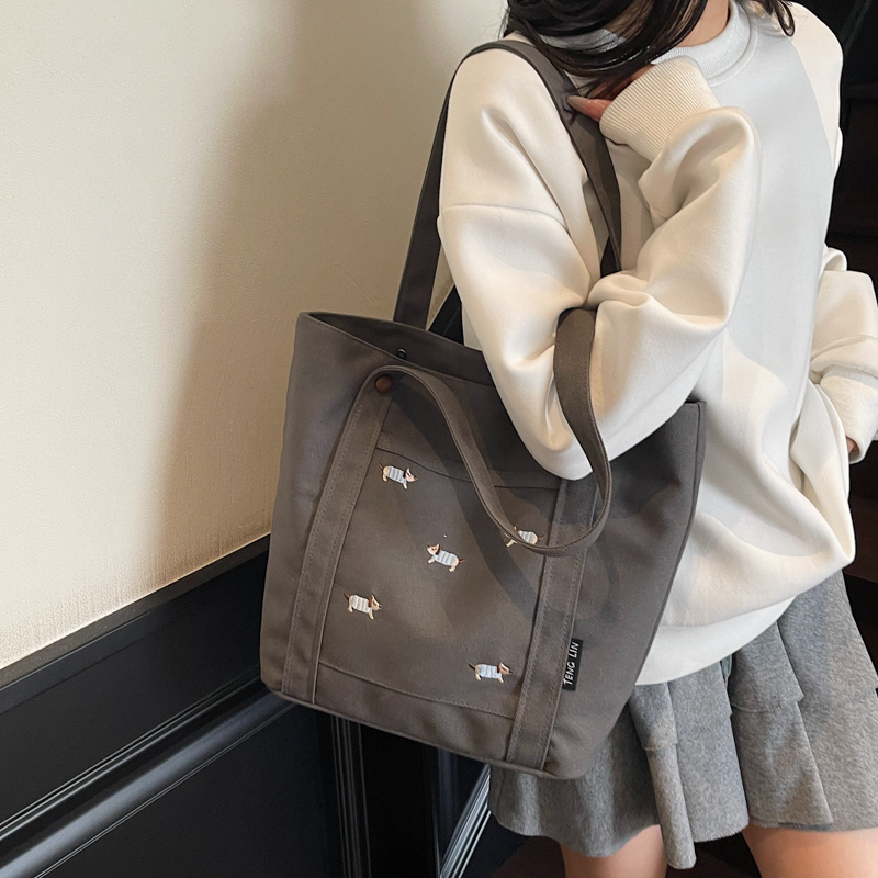 7.22花曦家新品  慵懒风帆布女挎包2025潮大容量单肩手提包托特包