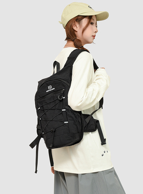 AZN新品 超轻量化书包休闲轻便爬山运动包徒步登山野餐包女10.23