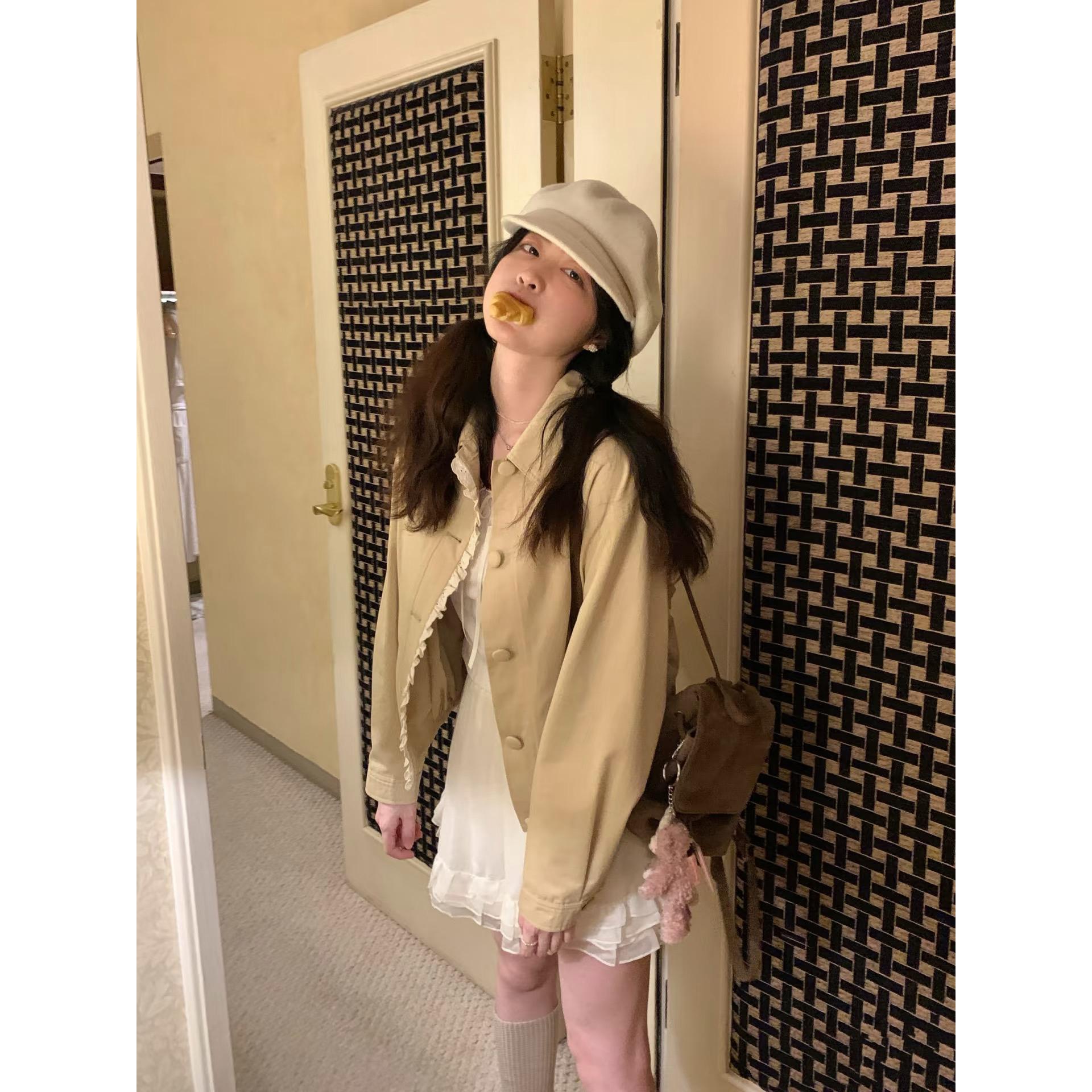 花边拼接翻领长袖夹克外套女
