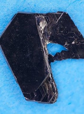 二硒化钽TaSe2-HQ Graphene-二维类石墨烯晶体原包装进口