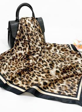 Leopard print headscarf women's square scarf print女豹纹丝巾
