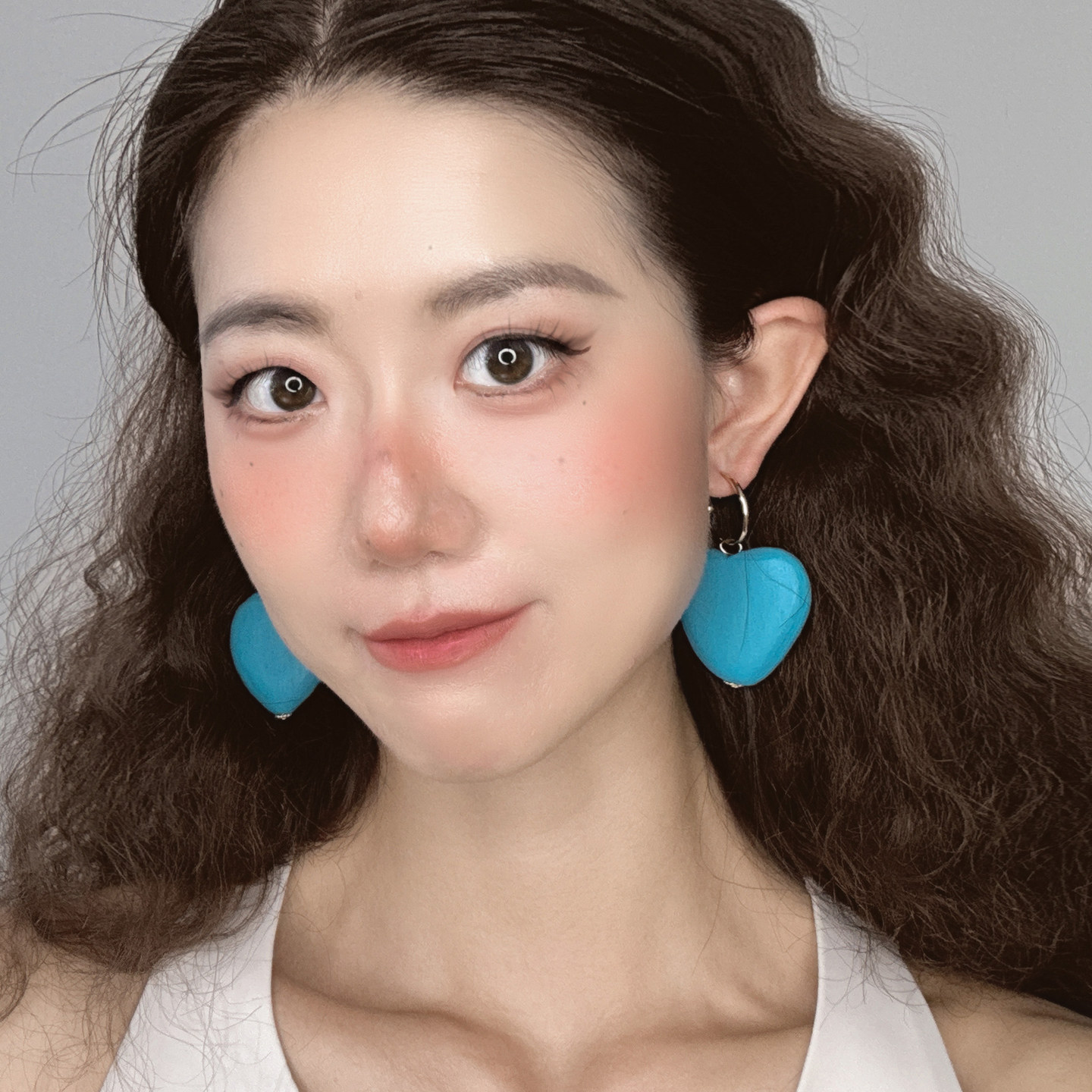 80斤少女原创 复古新色 简约桃心设计 爱心木质时髦纯银耳饰 耳夹
