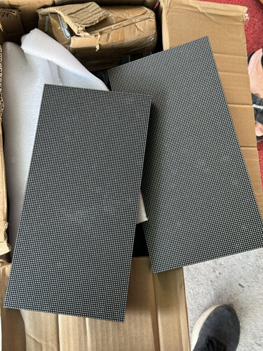 二手洲明P2.5室内全彩LED屏2.5IC74HC04D+TC7258EN 规格320*160