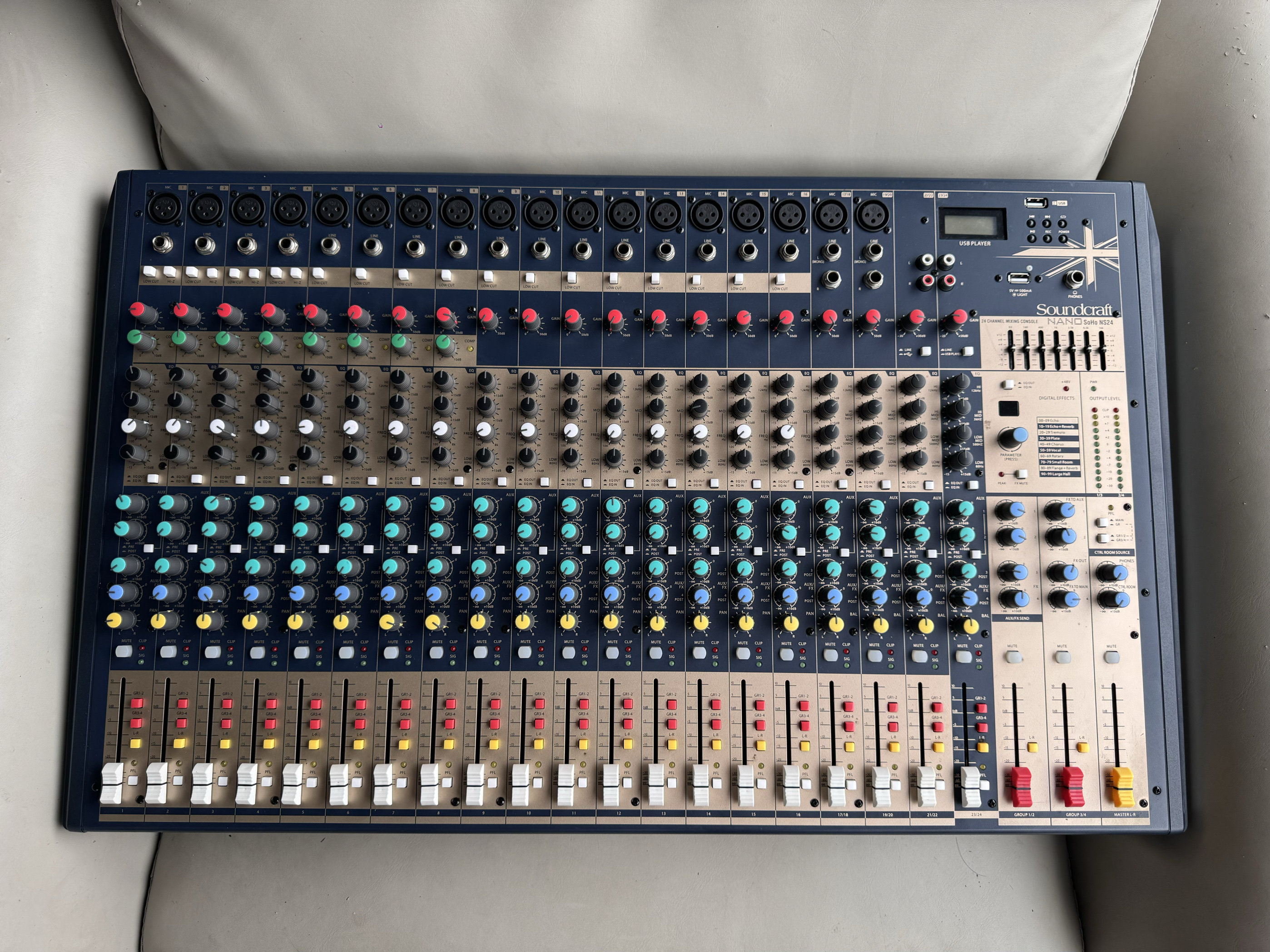 二手原装英国声艺/SOUNDCRAFT NANO NS24路带混响USB音频调音台