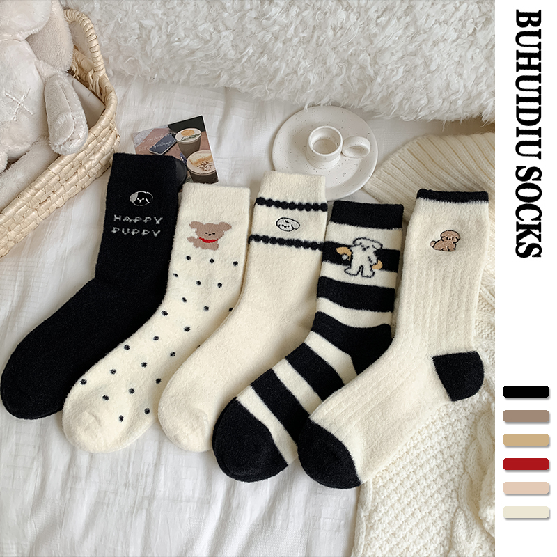 女款可爱卡通小狗袜子中筒袜保暖
