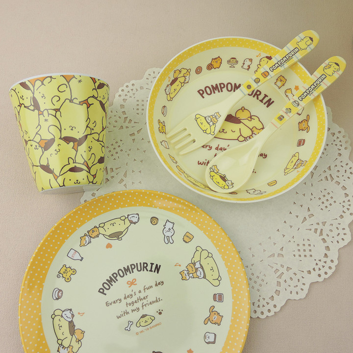 三丽鸥密胺卡通风圆盘异形奶茶杯