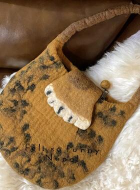 有点野尼泊尔手工羊毛毡包包豹纹猫爪手提包时尚腋下包文艺百搭