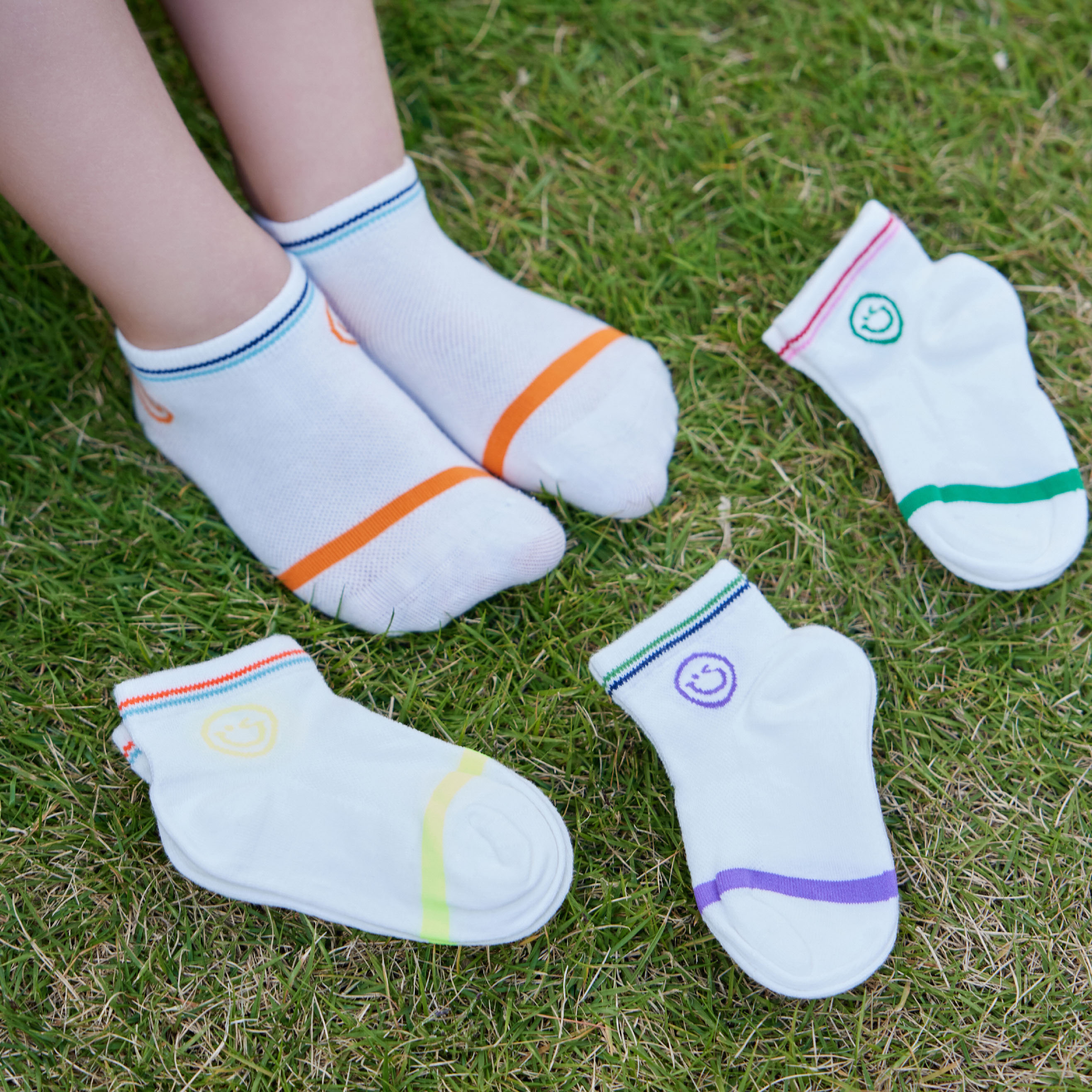 小黑托昵男女童春夏薄款网眼袜子