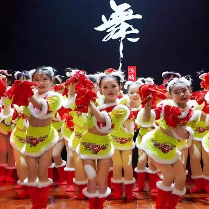 新款儿童演出服喜庆秧歌表演服