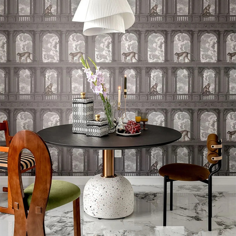 意式极简高端圆形实木黑色烤漆餐桌家用小户型餐厅水磨石吃饭桌子