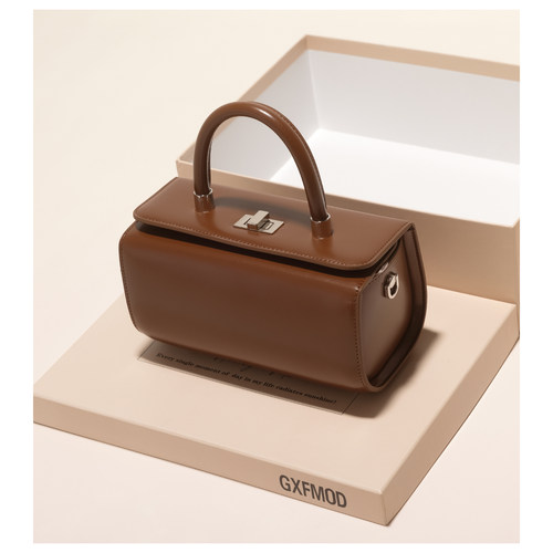 GXFMOD牛皮手提小方包复古通勤包