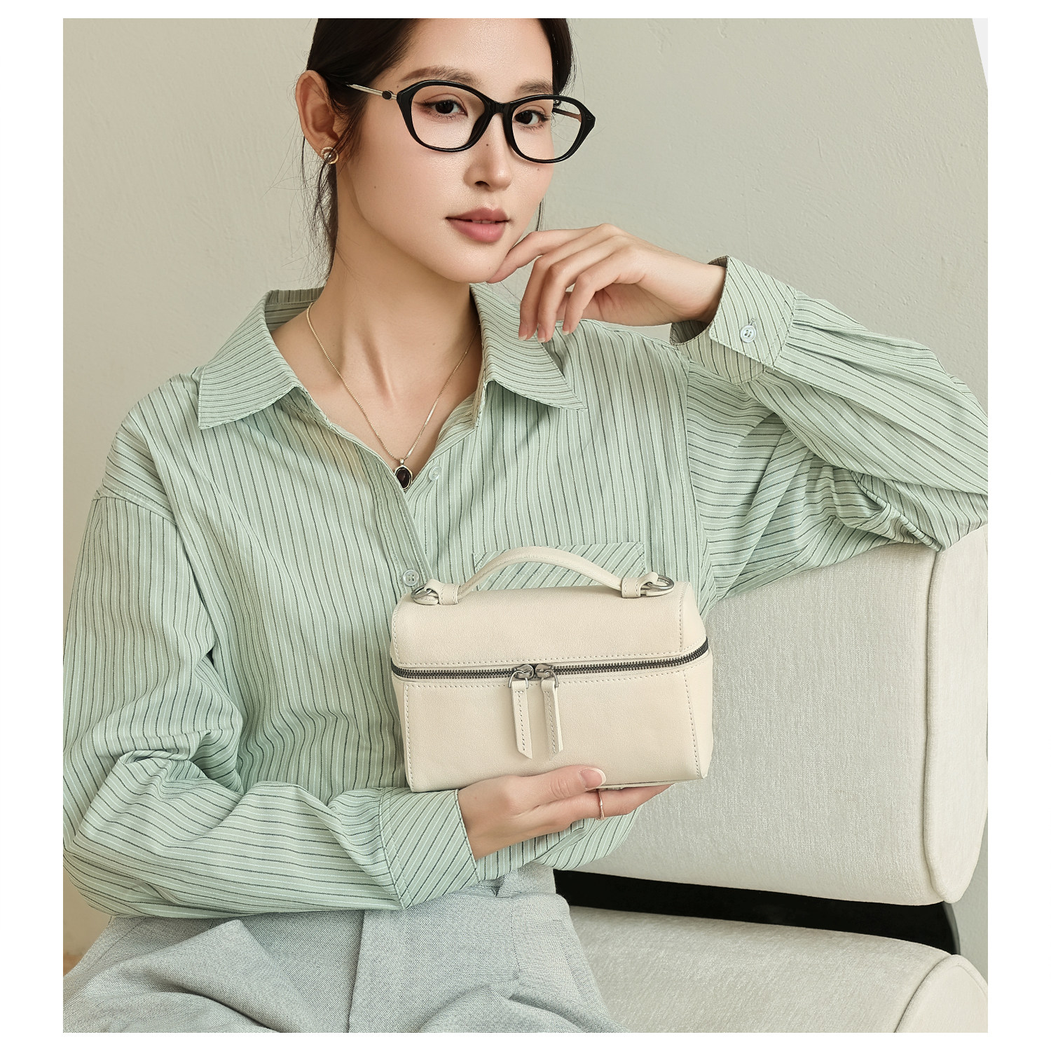 GXFMOD小众设计高级感牛皮小方包女2026春季新款轻奢单肩包斜挎包