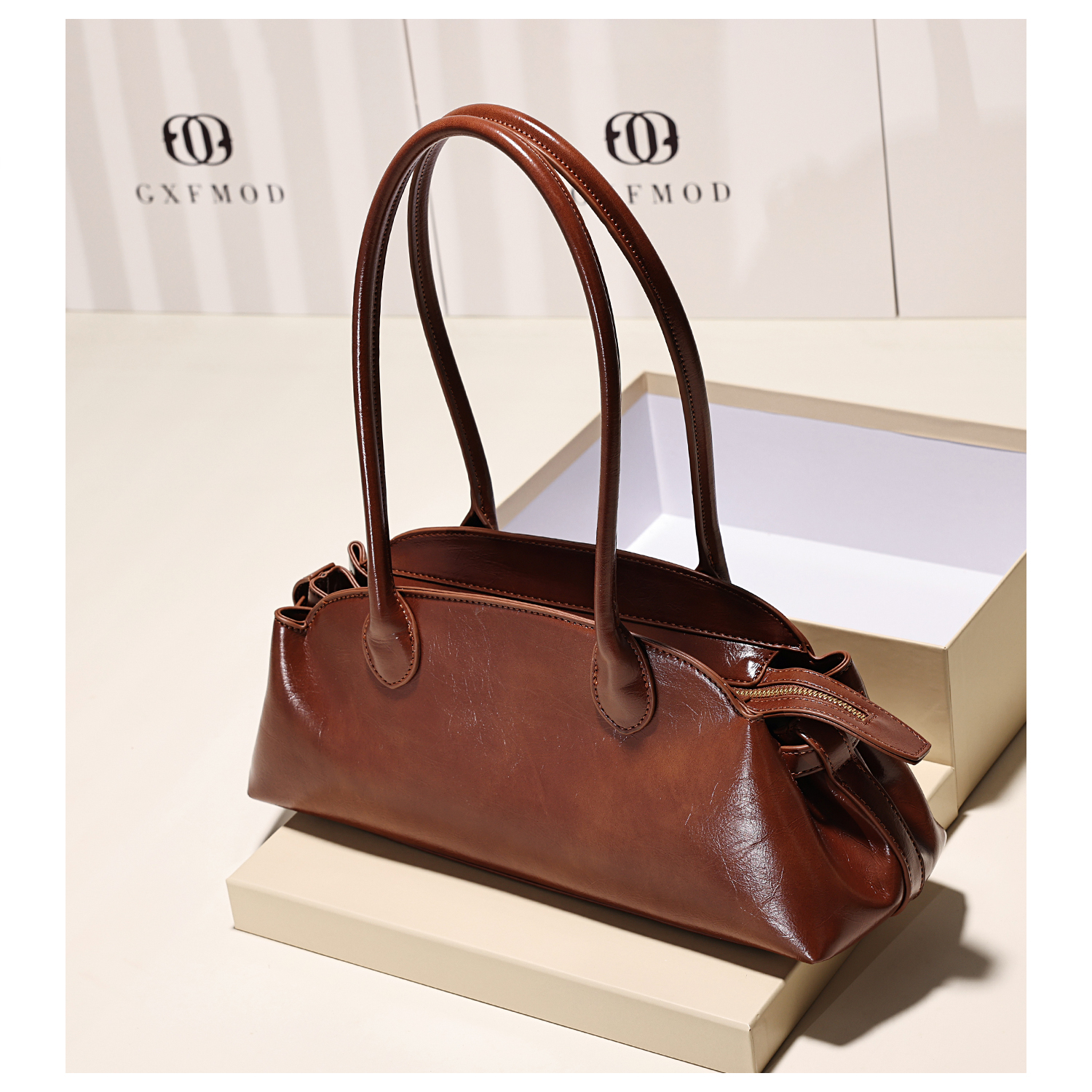 GXFMOD小众设计简约复古单肩腋下包女2025秋冬新款百搭时尚单肩包