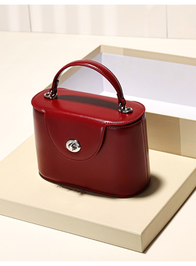 GXFMOD小众品牌真皮红色包包2026新款流行本命年包单肩手提斜挎包