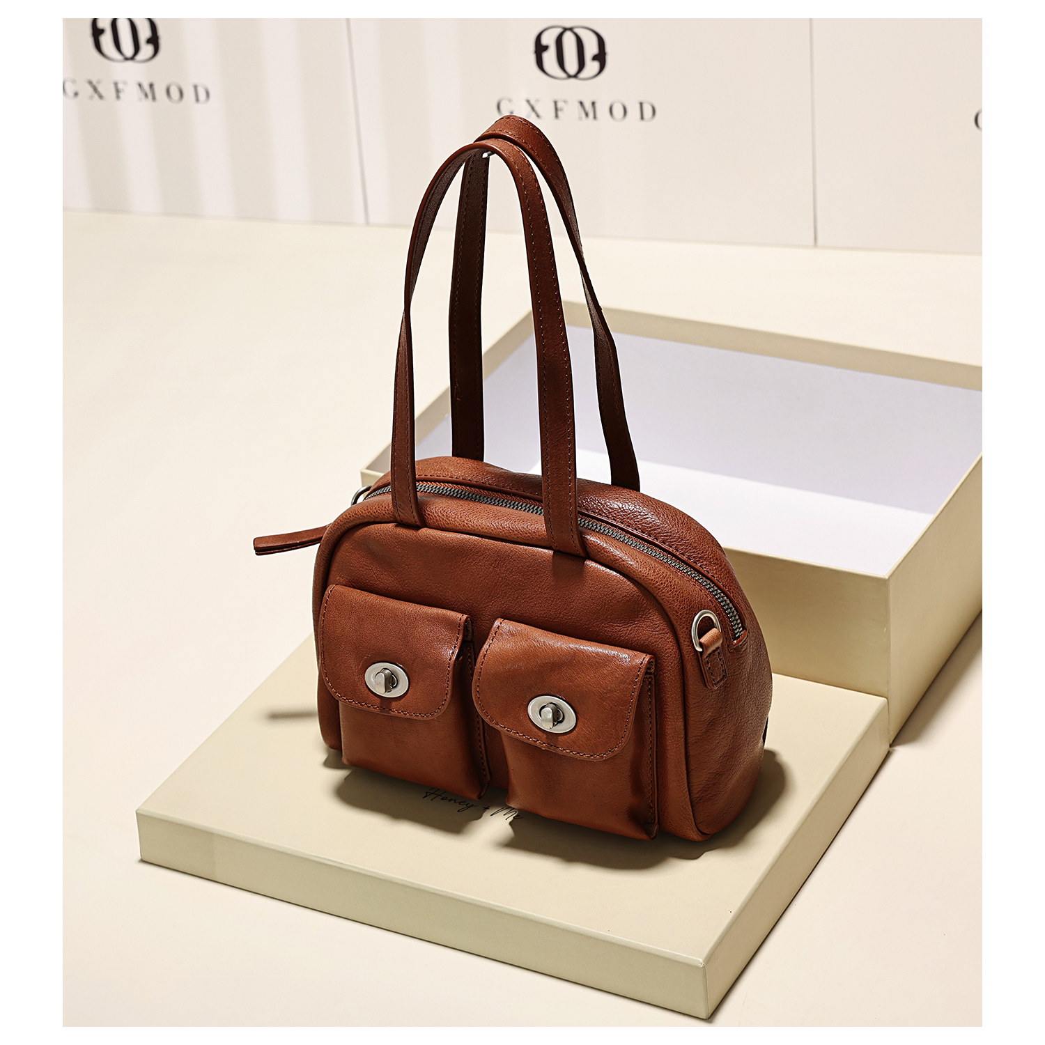 小众设计真皮保龄球包女2025新款