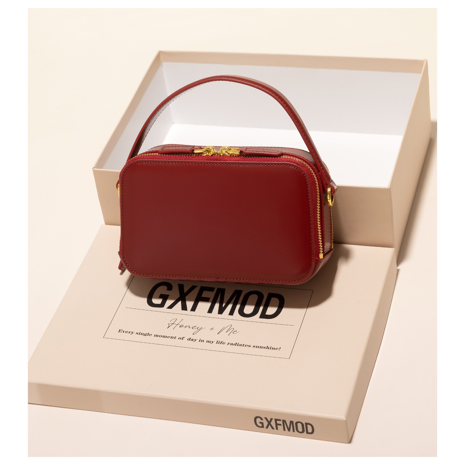 GXFMOD小众设计复古牛皮手提小方包女2025新款红色喜庆新娘结婚包,箱包皮具/热销女包/男包,小方包,淘宝优惠券,粉丝福利购,淘宝优惠卷