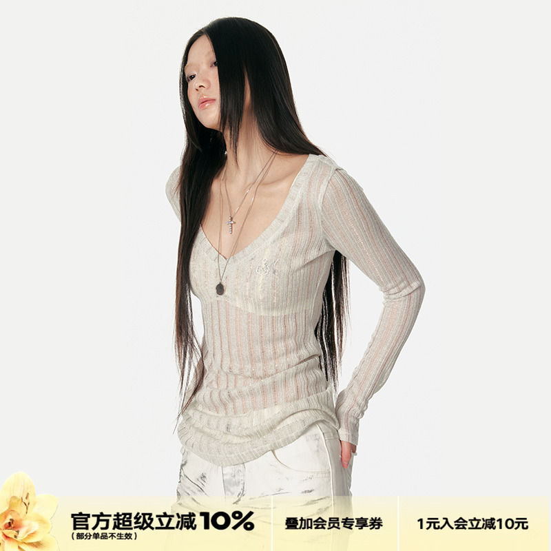 4muggle早春坑条针织V领打底衫女