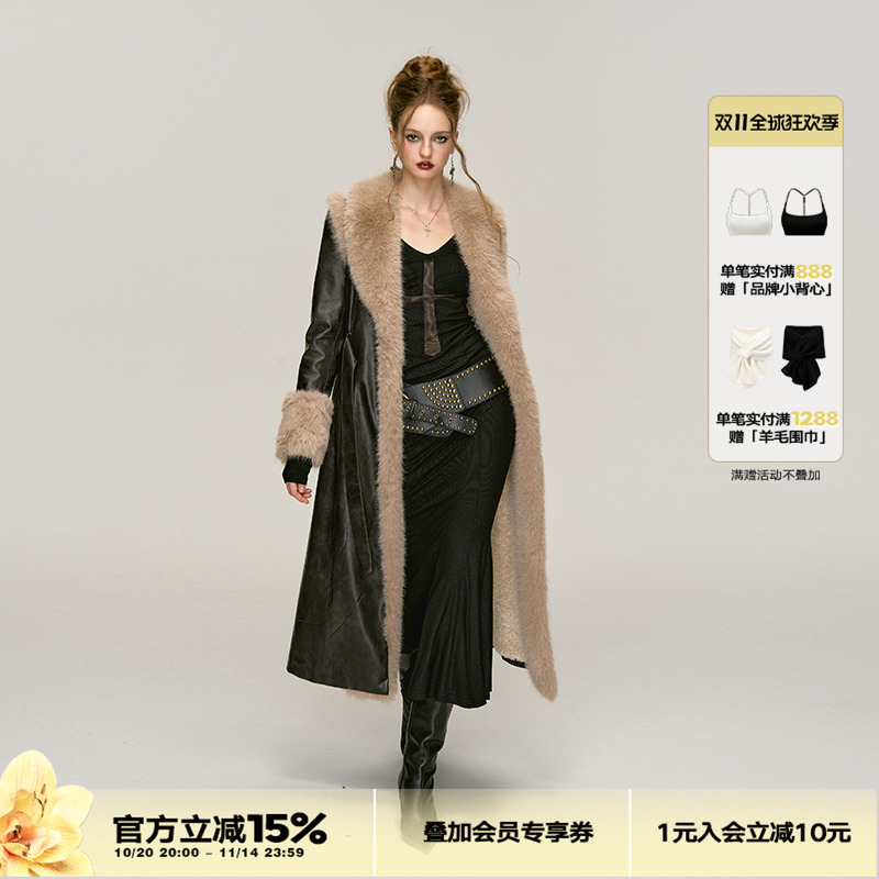 4muggle复古毛领皮草睡袍大衣