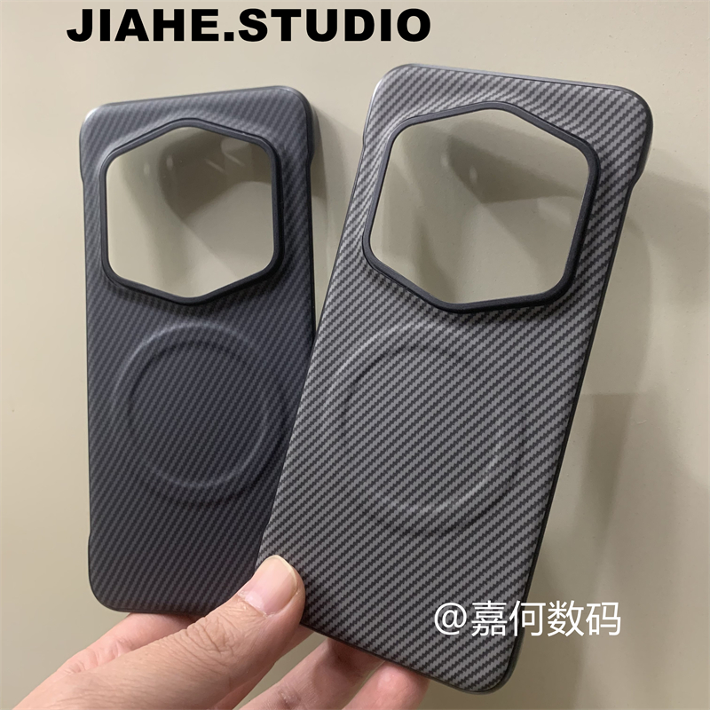 仿碳纤维纹凯夫拉纹无边框贴皮适用荣耀magic7RSR保时捷手机壳荣耀magic6RSR保时捷手机壳男轻奢商务硬壳简约