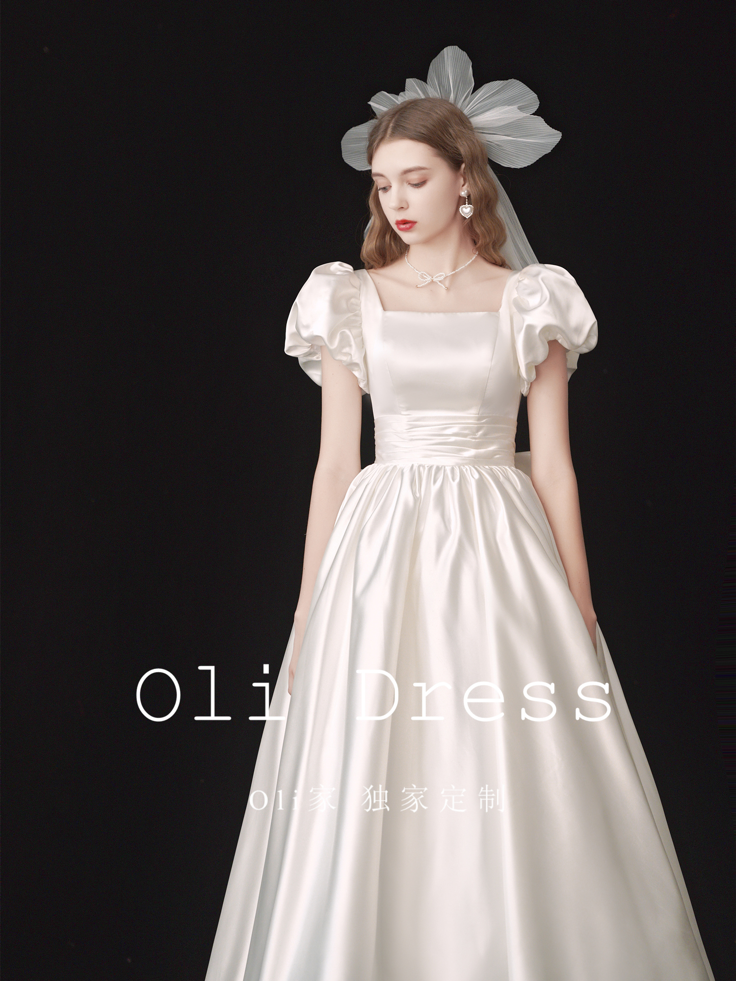 Long white retro wedding dress, puff sleeves, tutu skirt, mid length Long white retro wedding dress, puff sleeves, tutu skirt, mid length
