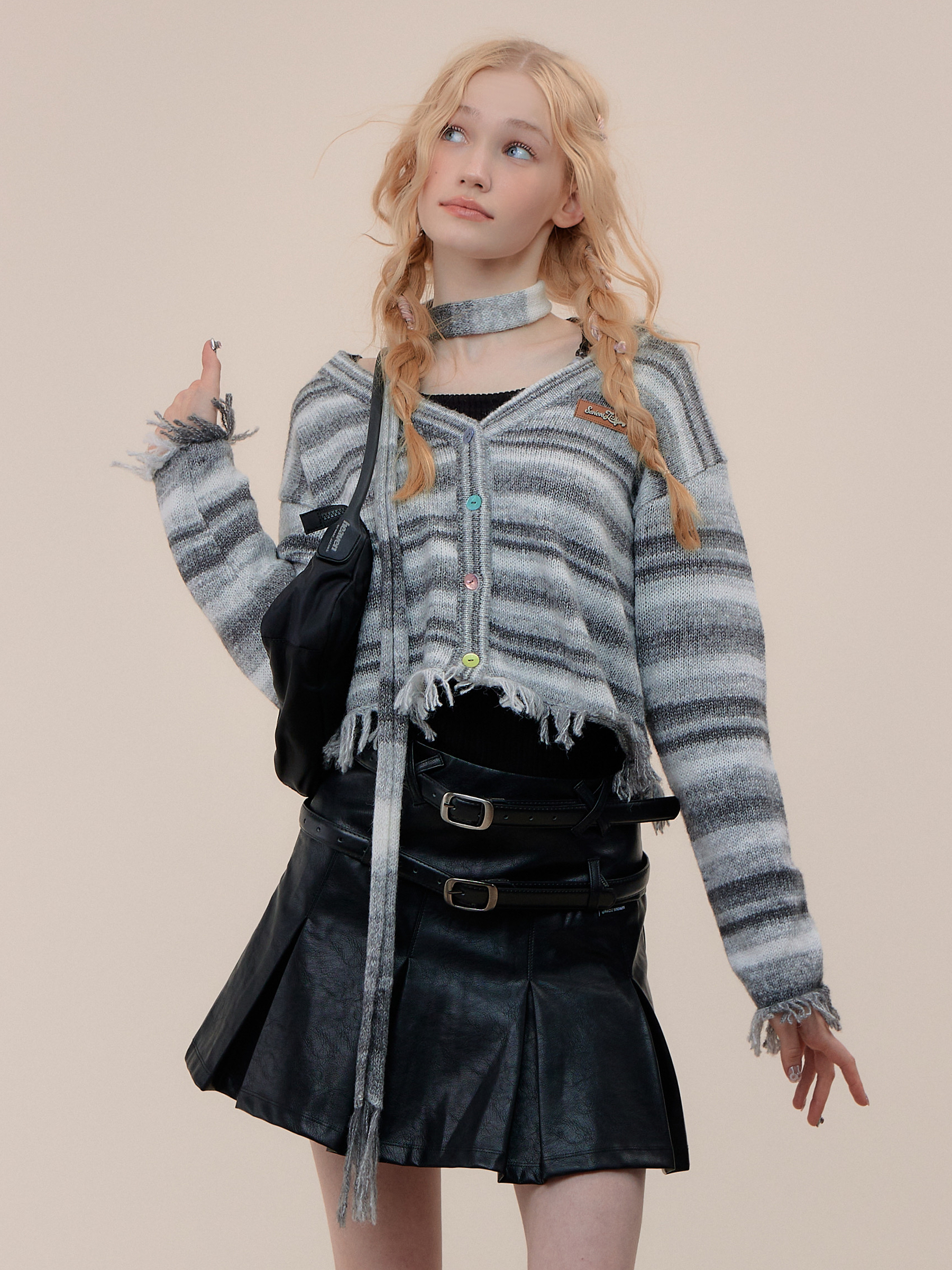 流苏围脖毛衣开衫外套女