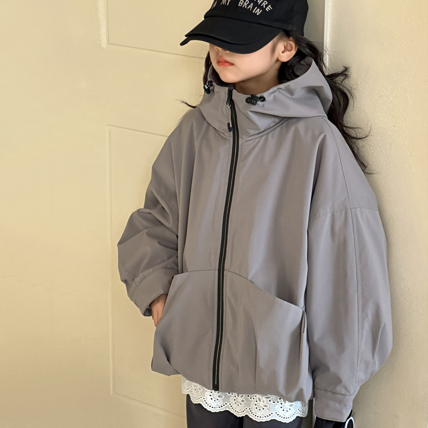 女童加绒外套秋冬款2025新款女大童摇粒绒连帽上衣夹克儿童冲锋衣