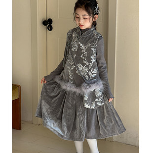 女童拜年服套装2026冬季新款女大童唐装儿童国风中式旗袍裙三件套