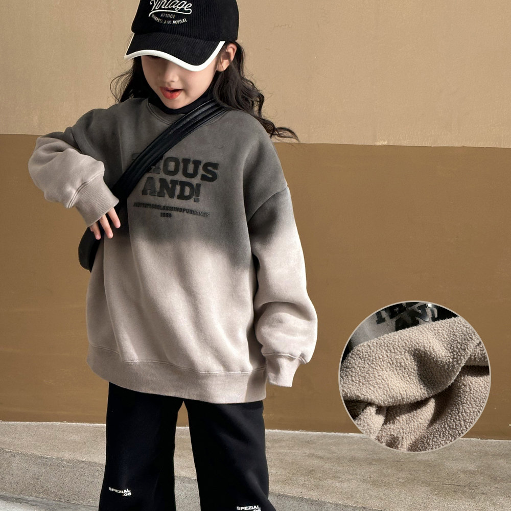 女童加绒卫衣圆领套头渐变上衣