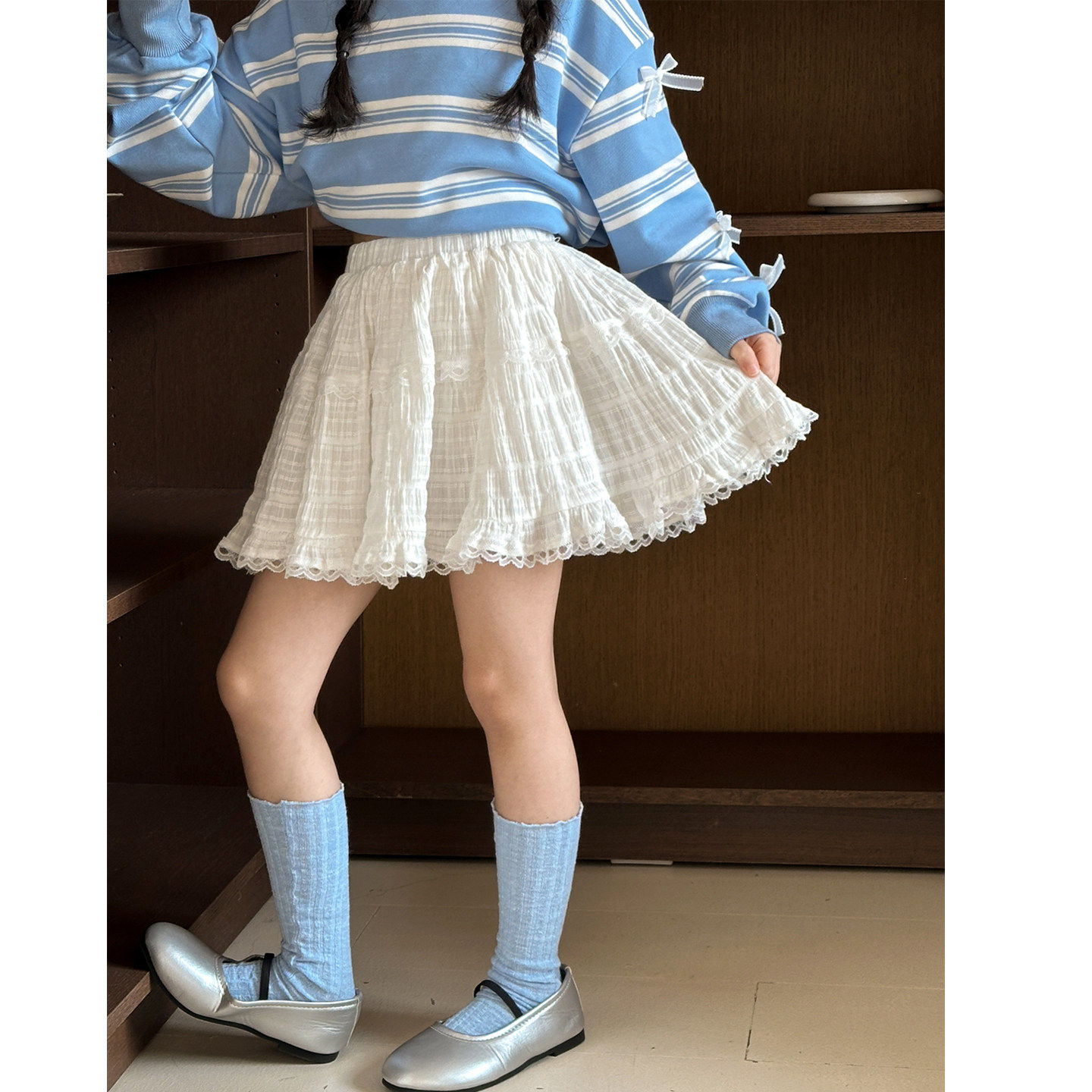 女童半身裙春夏款2026新款女大童春装蕾丝蛋糕裙初中生超好看裙子