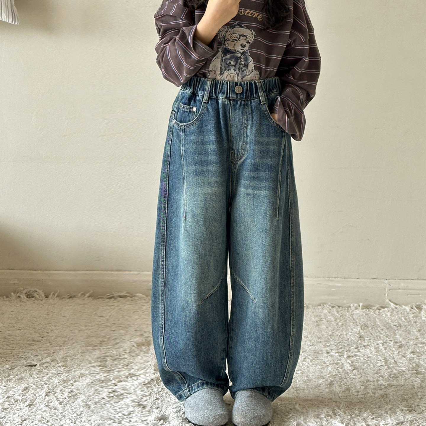 女童牛仔裤秋冬款宽松长裤一体绒