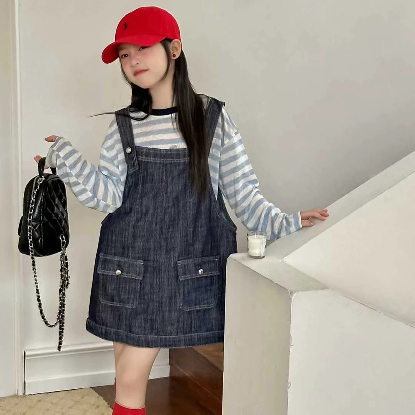 女童牛仔背带裙套装2026新款女大童夏装薄款条纹防晒T恤两件套装