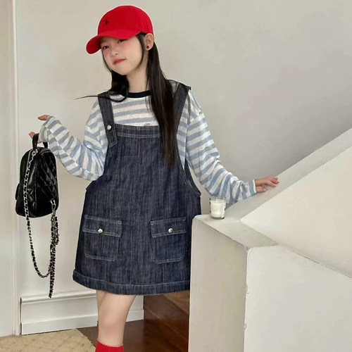 女童牛仔背带裙套装2026新款女大童夏装薄款条纹防晒T恤两件套装