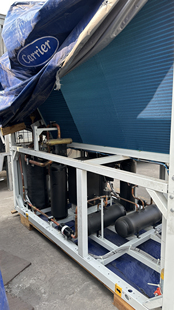 全新库存机开利130KW模块机两台开利30RQ130CMS模块机