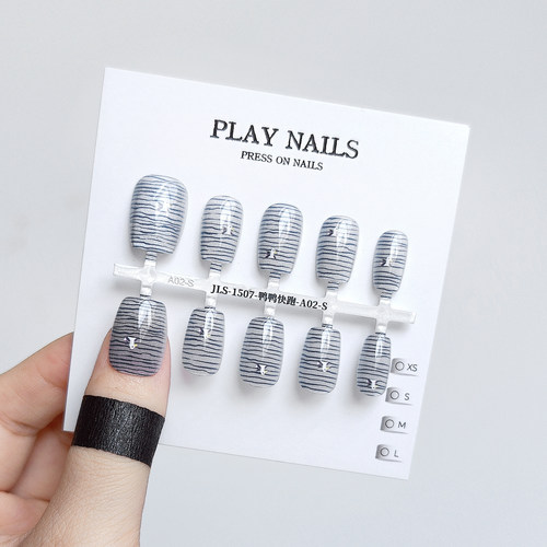 穿戴甲 三分钟美甲 轻奢手绘鸭鸭线条猫眼 显白短短梯可拆卸美甲