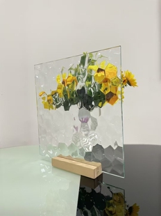 海棠花水纹晶圆超白普白艺术玻璃隔断，各种压花玻璃玄关法式隔断