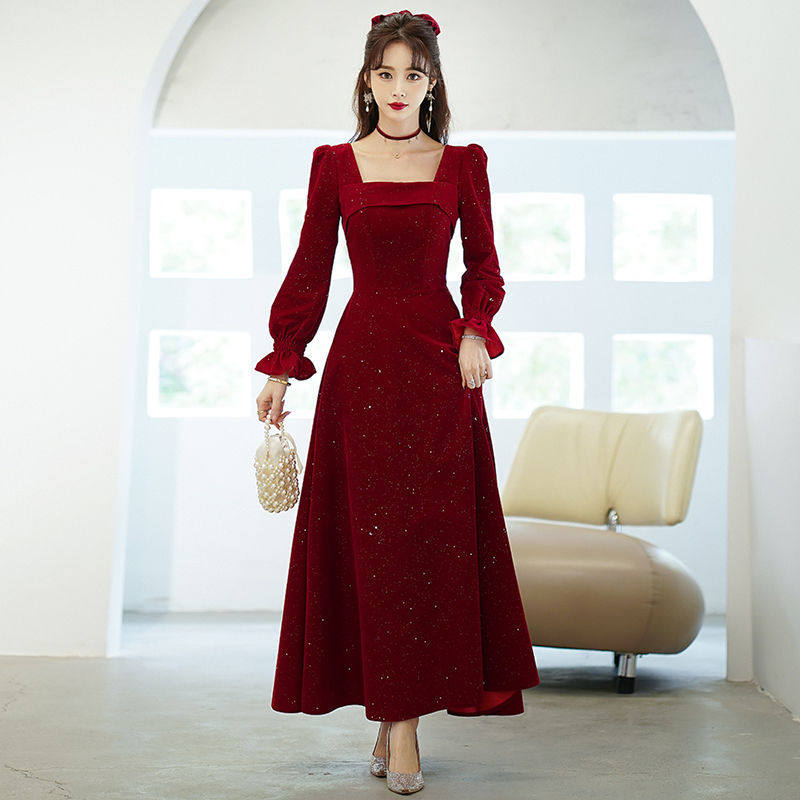 结婚礼服小个子气质显瘦方领长款图片